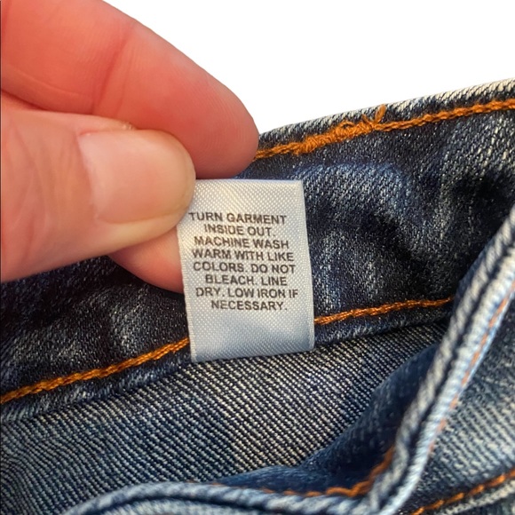 Cato Distressed Denim Capris with Embellished Stitching - Picture 12 of 16